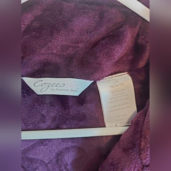Cozees by Jasmine Rose House Robe house coat Velour purple Vine design - Picture 5 of 7